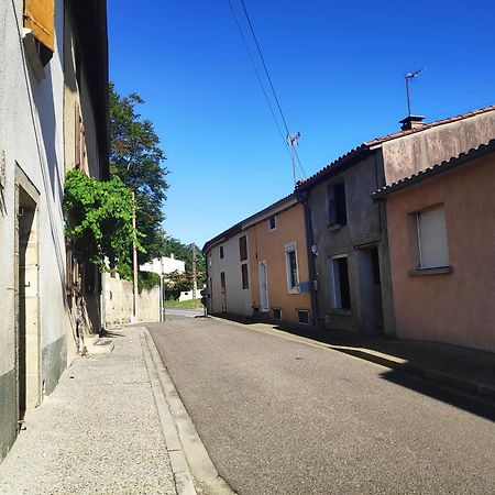 Maison Cosy Et Conviviale, Le B7 Besset Екстериор снимка
