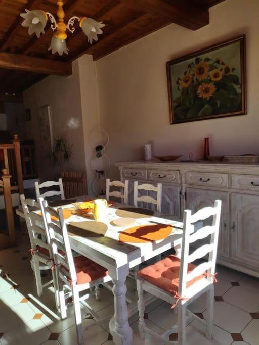Maison Cosy Et Conviviale, Le B7 Besset Екстериор снимка